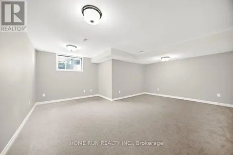 261 Brambling Way Ottawa ON K2J 0E4