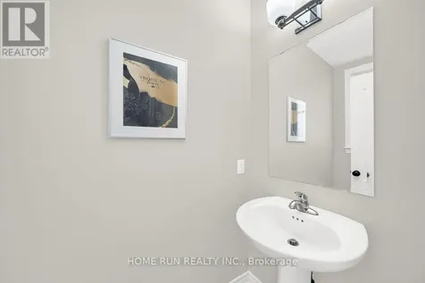261 Brambling Way Ottawa ON K2J 0E4