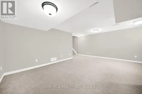 261 Brambling Way Ottawa ON K2J 0E4