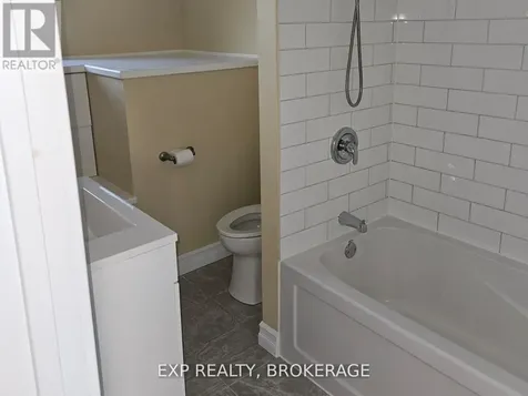 300 Herbert Street Gananoque ON K7G 3G3