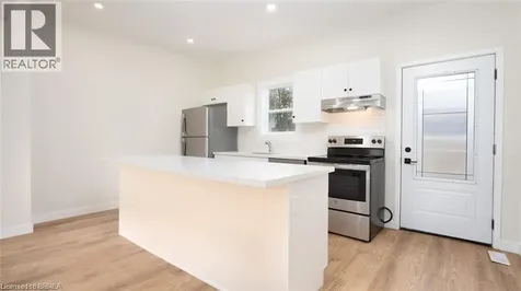 55 Winniett Street Brantford ON N3T 1M6