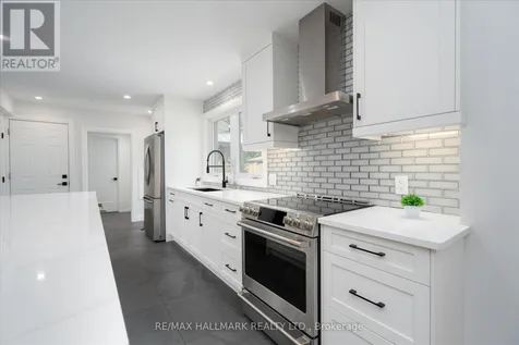 119 Charlotte Place Kitchener ON N2B 2K4