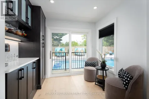 119 Charlotte Place Kitchener ON N2B 2K4