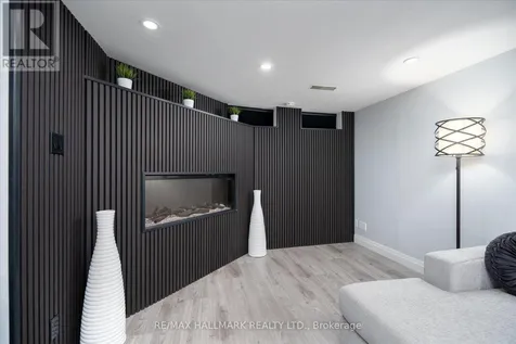 119 Charlotte Place Kitchener ON N2B 2K4