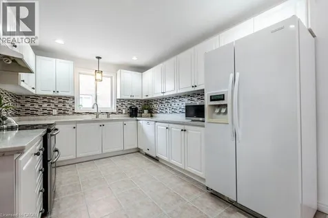 62 Spadara Drive Hamilton ON L9B 2K3
