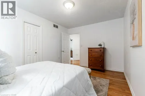62 Spadara Drive Hamilton ON L9B 2K3