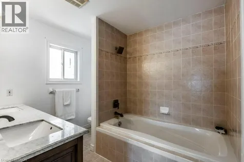 62 Spadara Drive Hamilton ON L9B 2K3