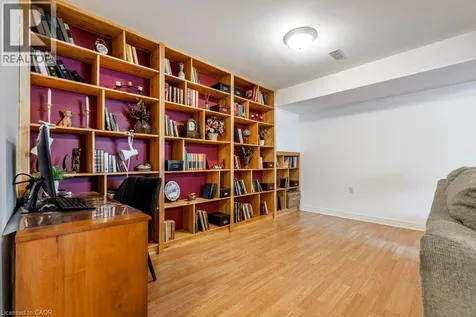 62 Spadara Drive Hamilton ON L9B 2K3