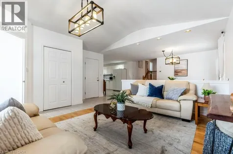 62 Spadara Drive Hamilton ON L9B 2K3