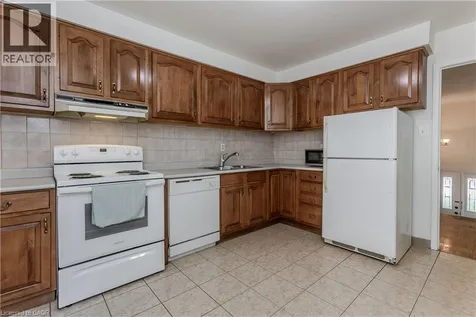 2915 Saint Malo Circle Mississauga ON L5N 1S8