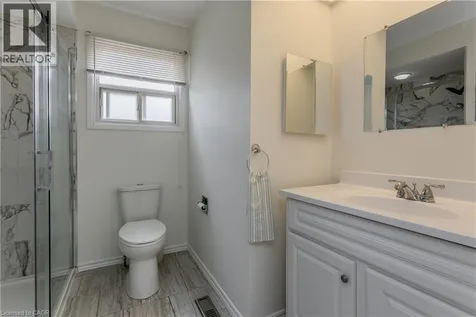 2915 Saint Malo Circle Mississauga ON L5N 1S8