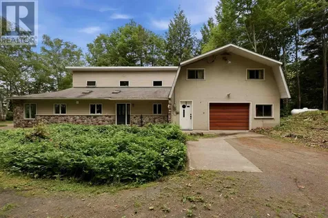 15 Dominion Park Drive Thessalon ON P0R 1L0