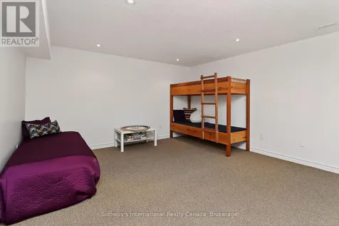 49 Silver Glen Boulevard Collingwood ON L9Y 0G9