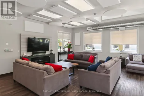 49 Silver Glen Boulevard Collingwood ON L9Y 0G9
