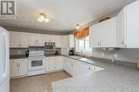 68 Chenier Road Mattawa ON P0H 1V0