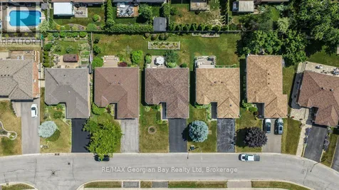 947 Montreal Street Midland ON L4R 1H1