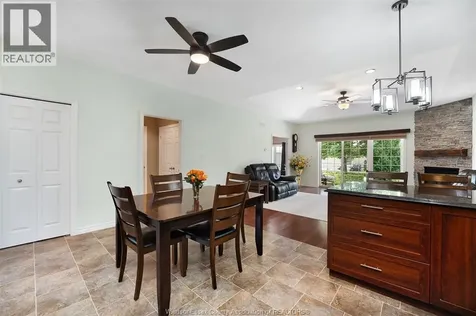 5925 Ballantrae Crescent Windsor ON N9J 3Y7