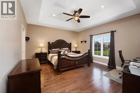 5925 Ballantrae Crescent Windsor ON N9J 3Y7
