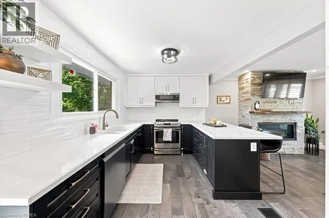28 Riverview Terrace Paris ON N3L 2P4