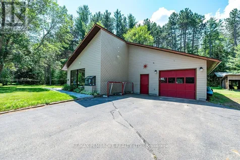 177 Sylvan Drive Petawawa ON K8A 6W7