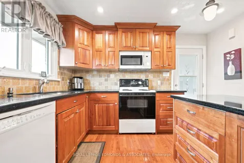 532 Herbert Street Pembroke ON K8A 2Z5