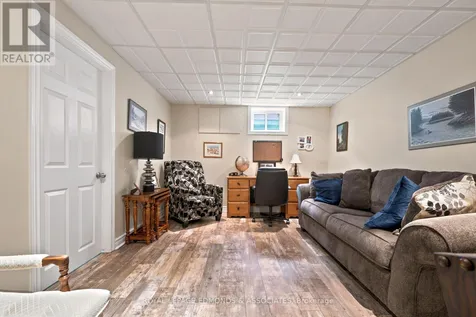 532 Herbert Street Pembroke ON K8A 2Z5