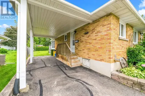 532 Herbert Street Pembroke ON K8A 2Z5