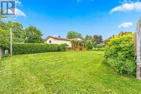 532 Herbert Street Pembroke ON K8A 2Z5