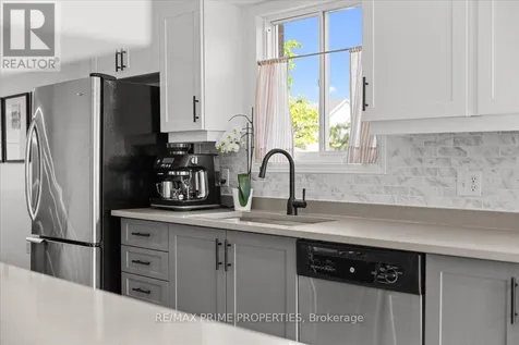 1587 Duplante Avenue Ottawa ON K4A 4A1