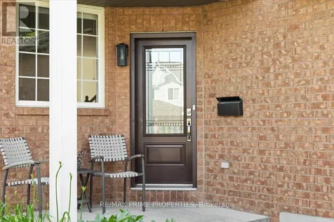1587 Duplante Avenue Ottawa ON K4A 4A1