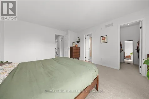 1587 Duplante Avenue Ottawa ON K4A 4A1