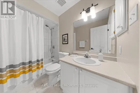 1587 Duplante Avenue Ottawa ON K4A 4A1
