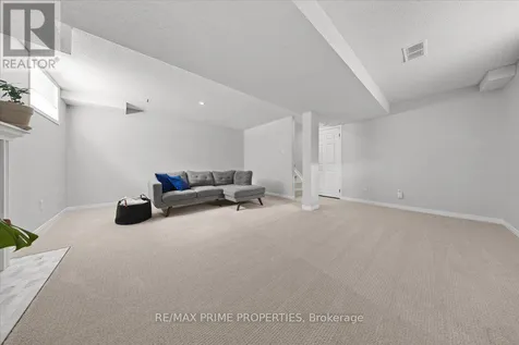 1587 Duplante Avenue Ottawa ON K4A 4A1