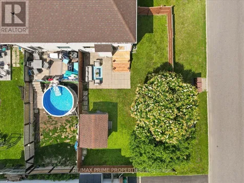 1587 Duplante Avenue Ottawa ON K4A 4A1