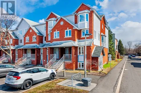 442 Briston Private Ottawa ON K1G 5R4