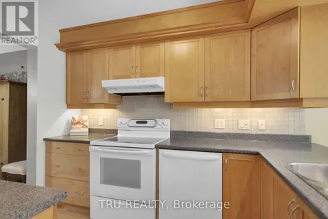 109 Braddock Private Ottawa ON K2J 0E7
