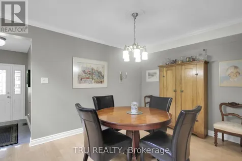 109 Braddock Private Ottawa ON K2J 0E7