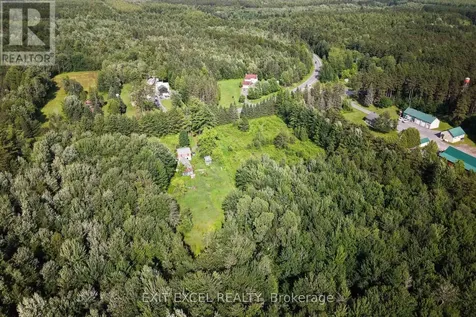 4822 Champlain Street Clarence-rockland ON K0A 1E0