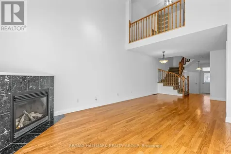 988 Lucille Way Ottawa ON K4A 4J2