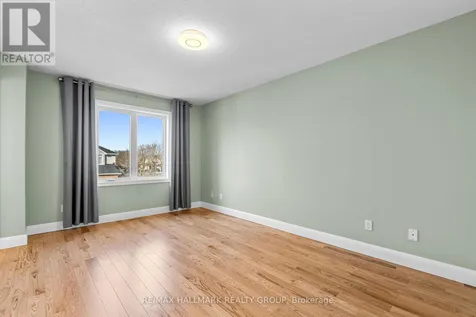 988 Lucille Way Ottawa ON K4A 4J2