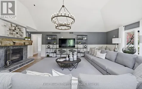 7925 Cedarbrook Trail Whitby ON L1M 1L9