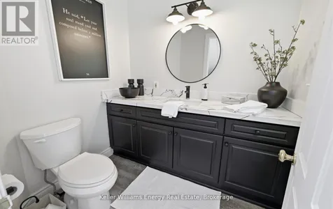 7925 Cedarbrook Trail Whitby ON L1M 1L9