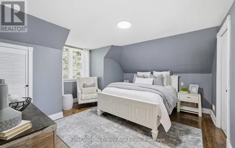 7925 Cedarbrook Trail Whitby ON L1M 1L9