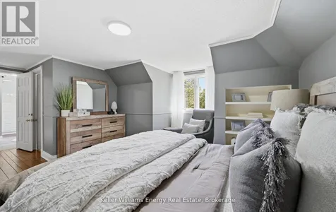 7925 Cedarbrook Trail Whitby ON L1M 1L9