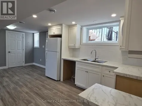 398 Kingsway Street East Kincardine ON N2Z 1W3