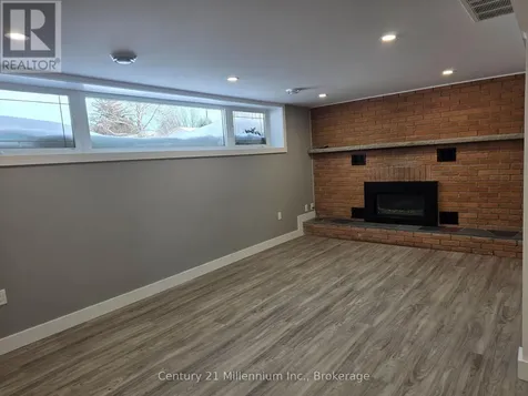 398 Kingsway Street East Kincardine ON N2Z 1W3