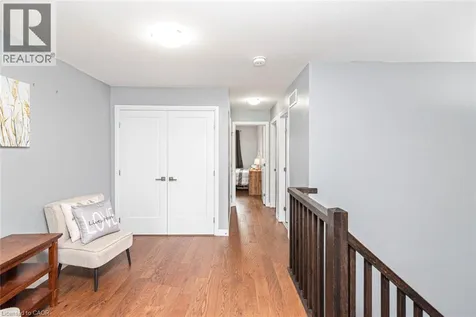 55 Greenwich Avenue Stoney Creek ON L8J 0L6