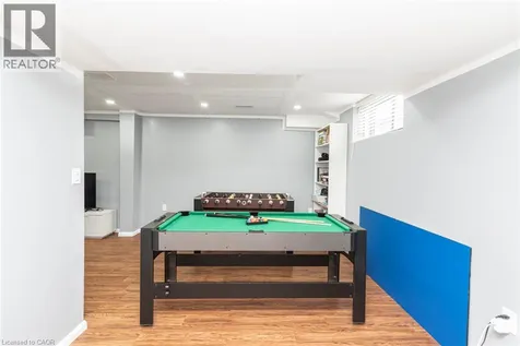 55 Greenwich Avenue Stoney Creek ON L8J 0L6