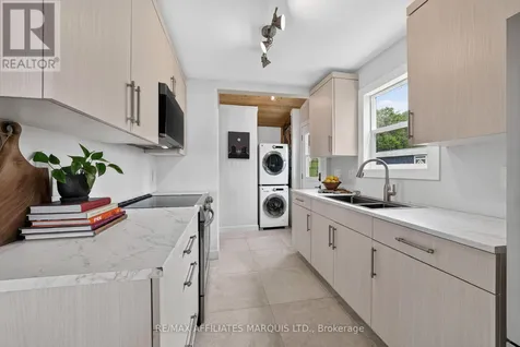19 Hamilton Island Road South Glengarry ON K0C 2E0