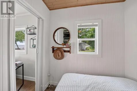 19 Hamilton Island Road South Glengarry ON K0C 2E0